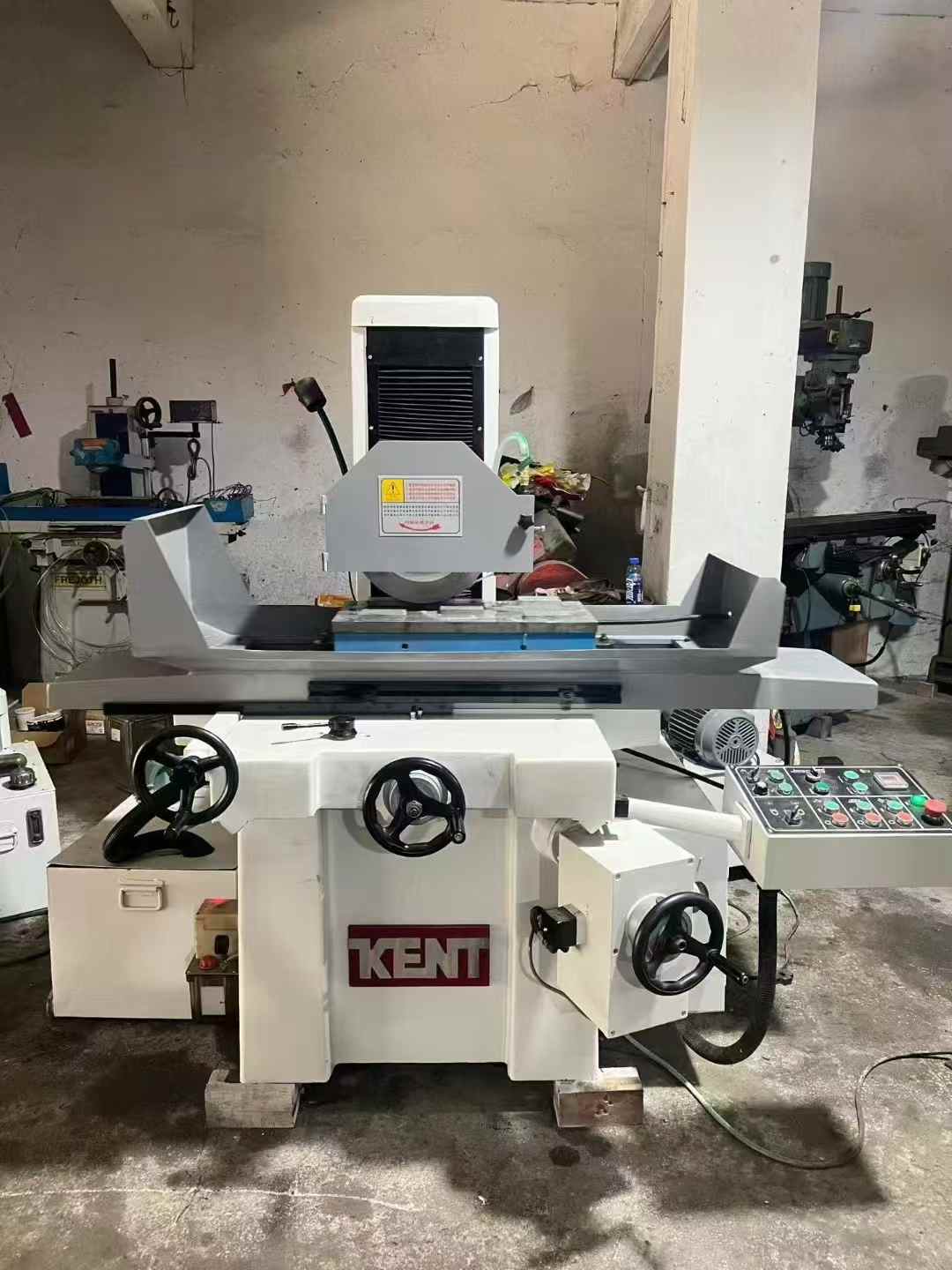 250-3060-4080 Automatic Grinding Machine Two-axis automatic, three-axis automatic.