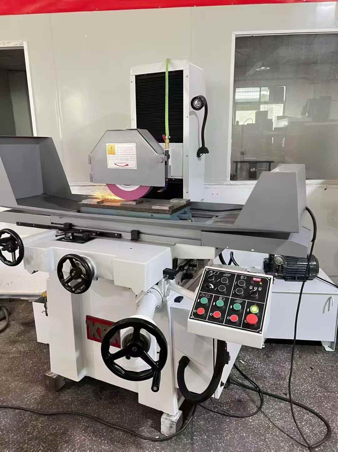 250-3060-4080 Automatic Grinding Machine Two-axis automatic, three-axis automatic.