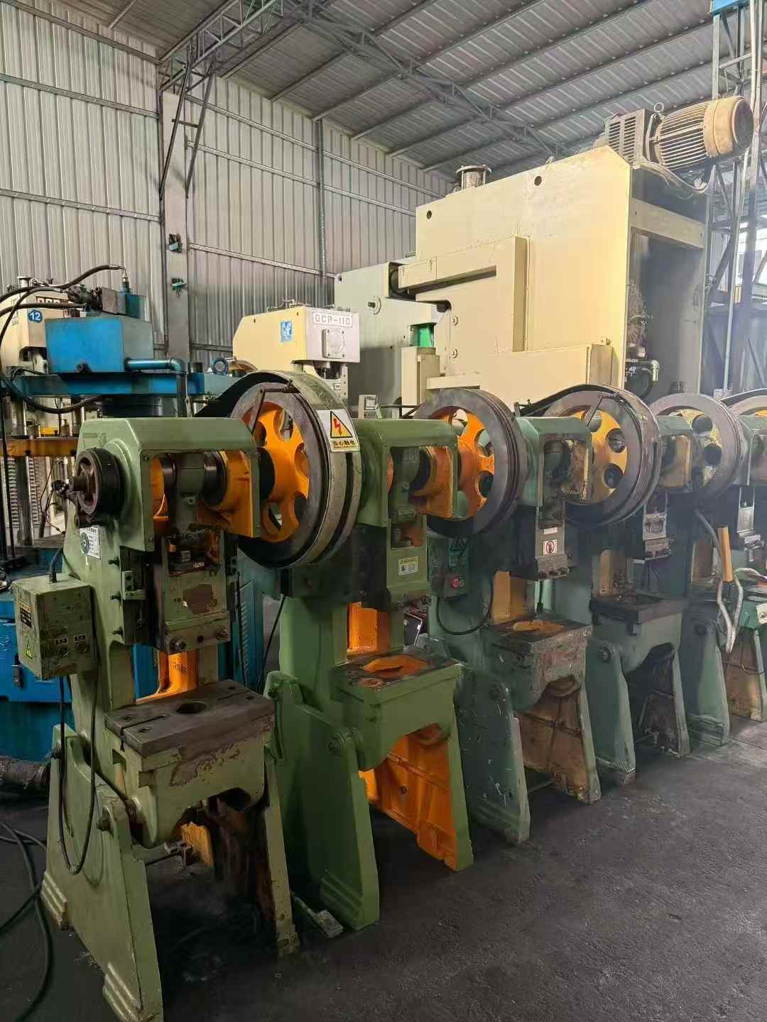 Available stock for punching presses of various capacities.