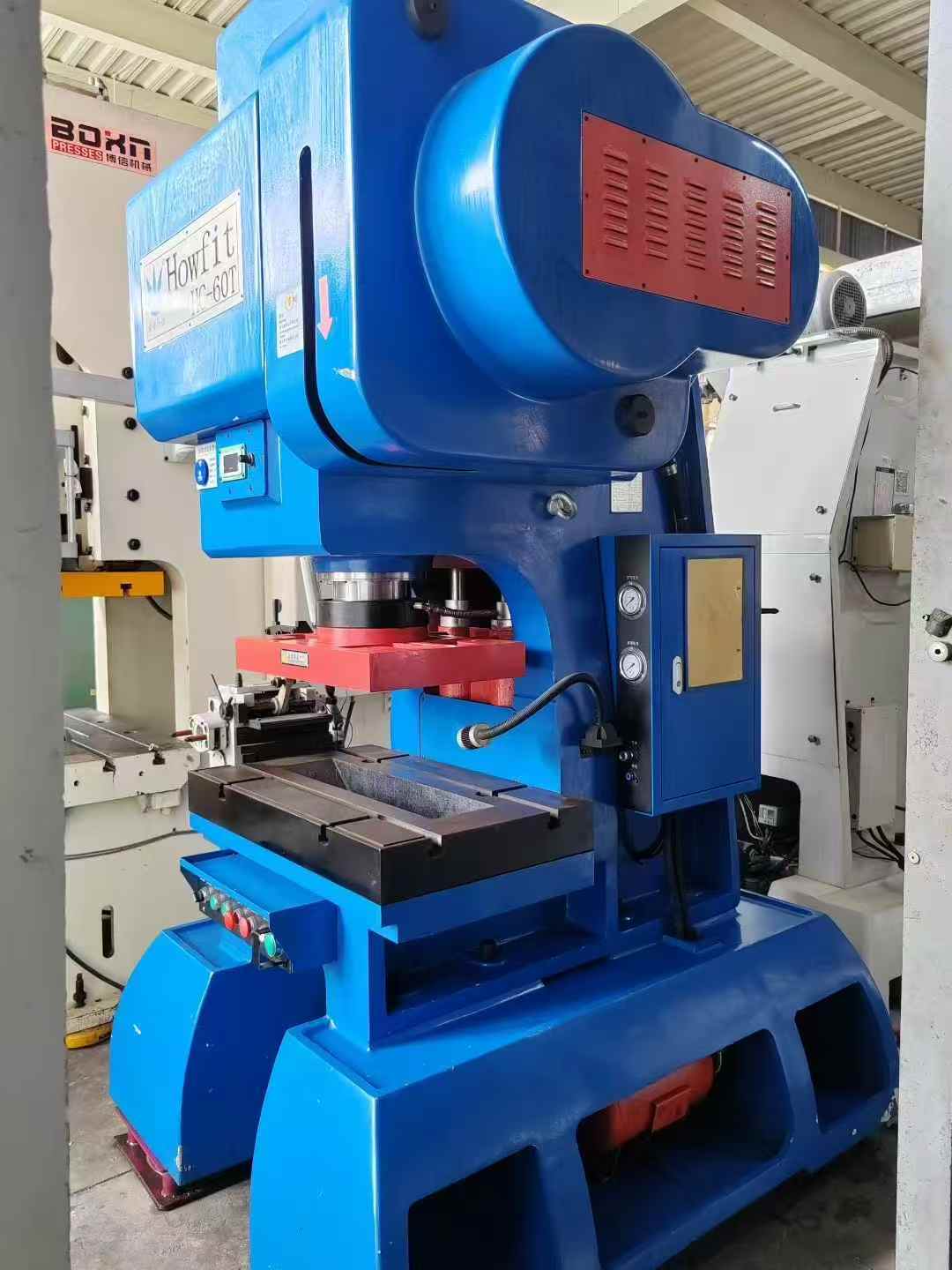 Haowei 60 tons, travel range of 40mm.