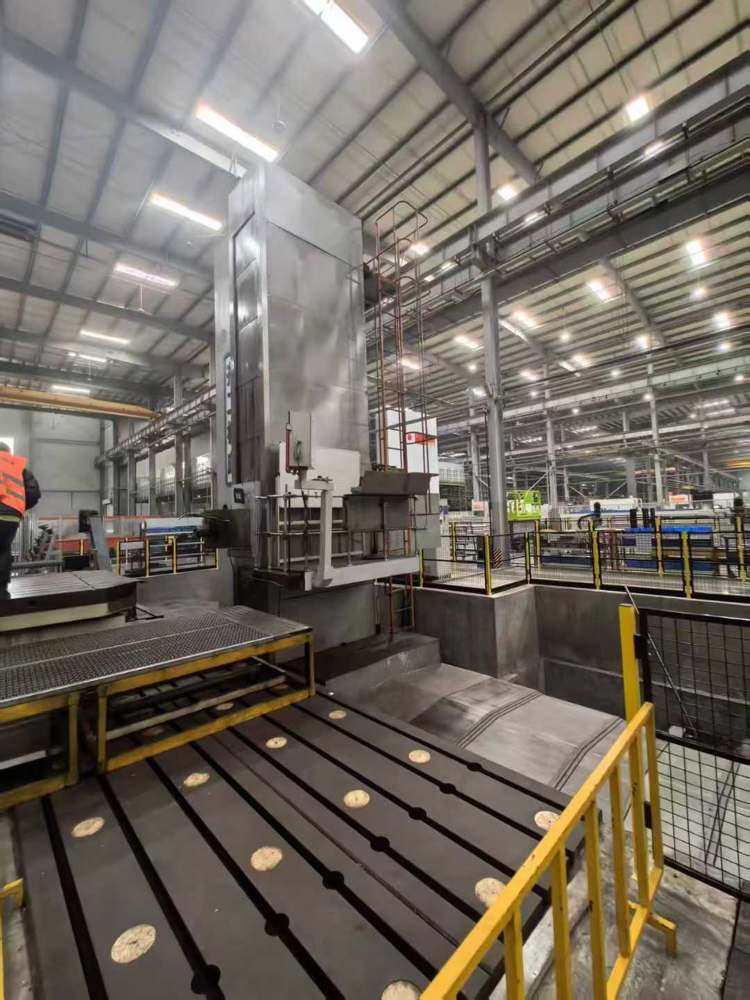 Qi-2 6916 CNC boring machine.