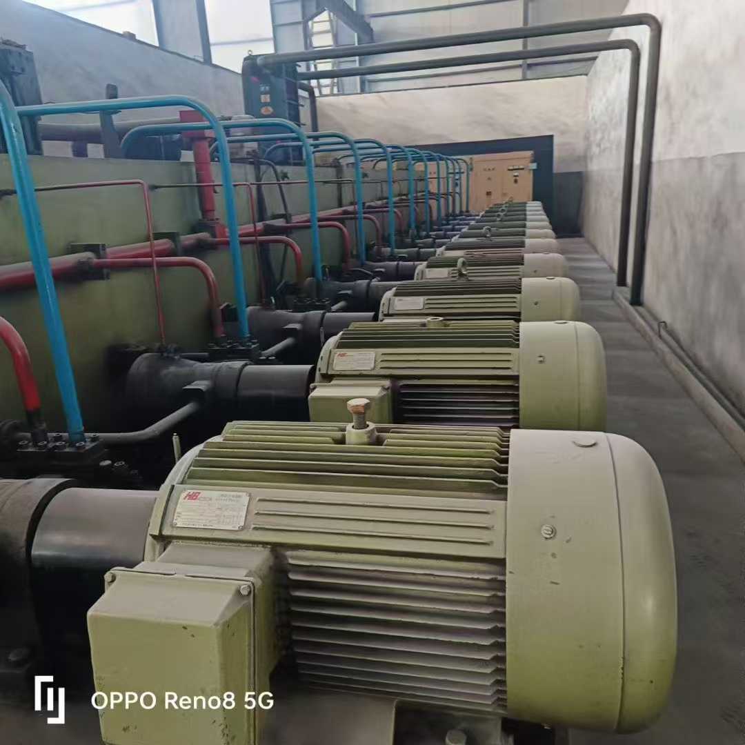 Anyang 3150-ton forging hydraulic press, equipped with a 8-ton robotic arm.