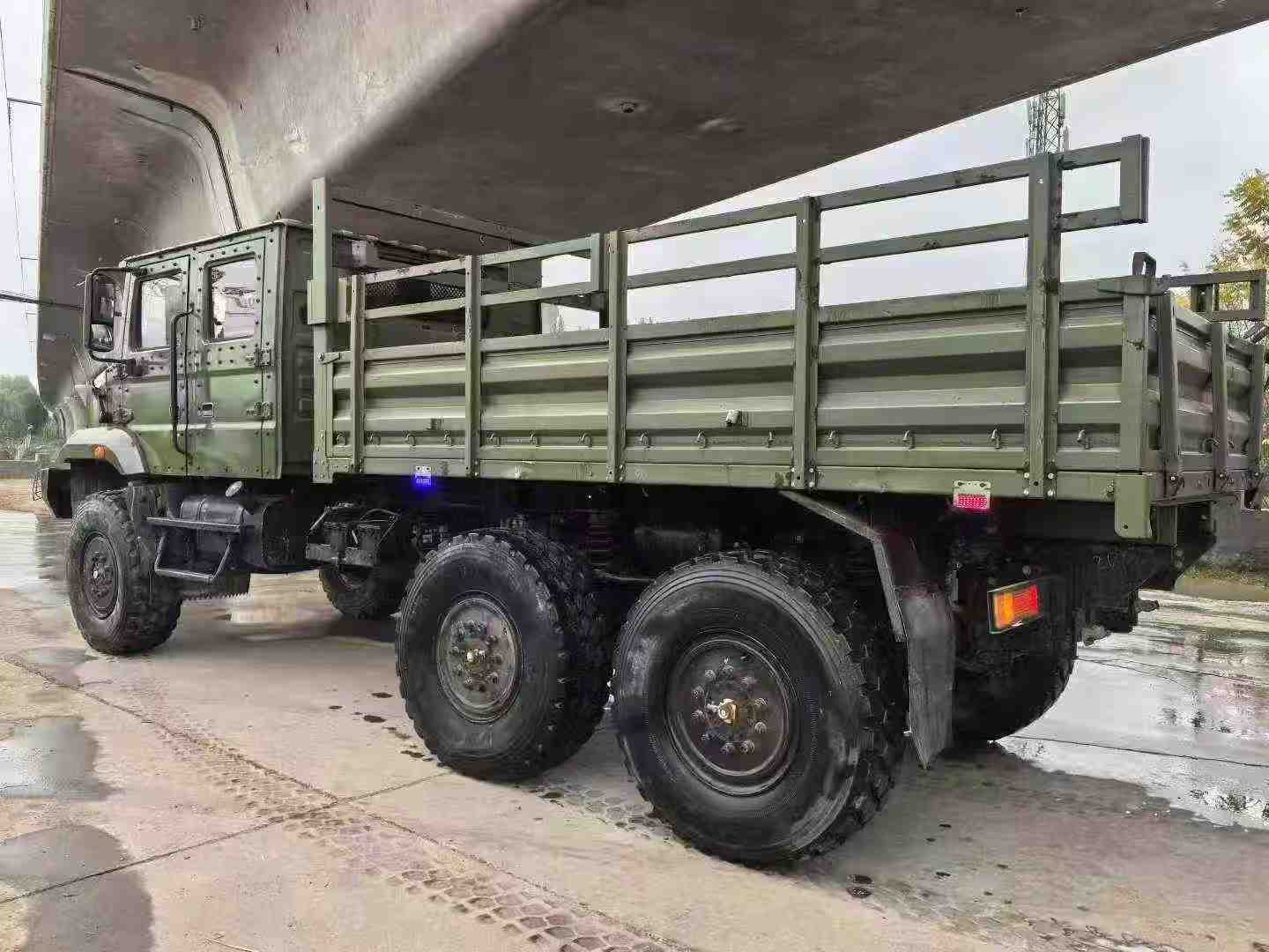 MV3 heavy truck.