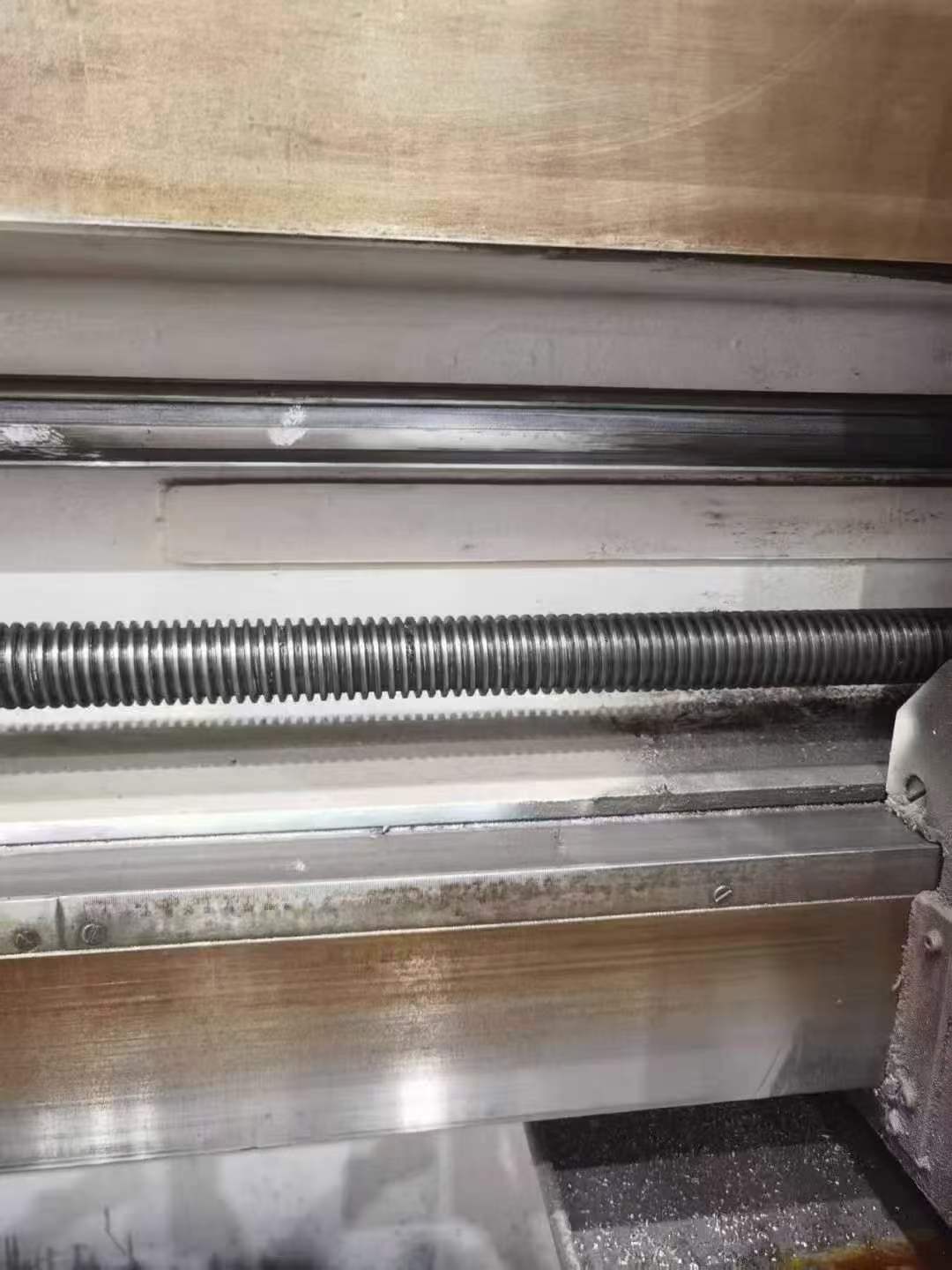 Qiqihar 2.5-meter CNC lathe! Collet 2.25 meters! Processing height 1.6 meters! Load capacity 10 tons! Mitsubishi system.