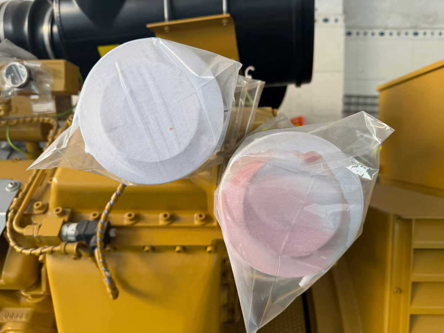 Brand new, never used. American Caterpillar CAT CG170-12 type 1200kW natural gas generator set, 50 Hz, 10500V. Brand new quality, second-hand price.