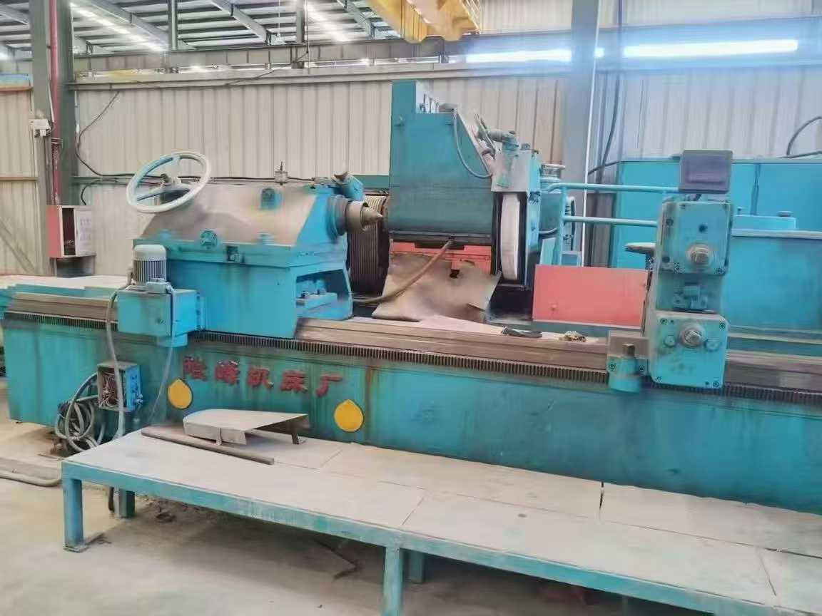 Xianfeng 84100X5 mill roll grinder.