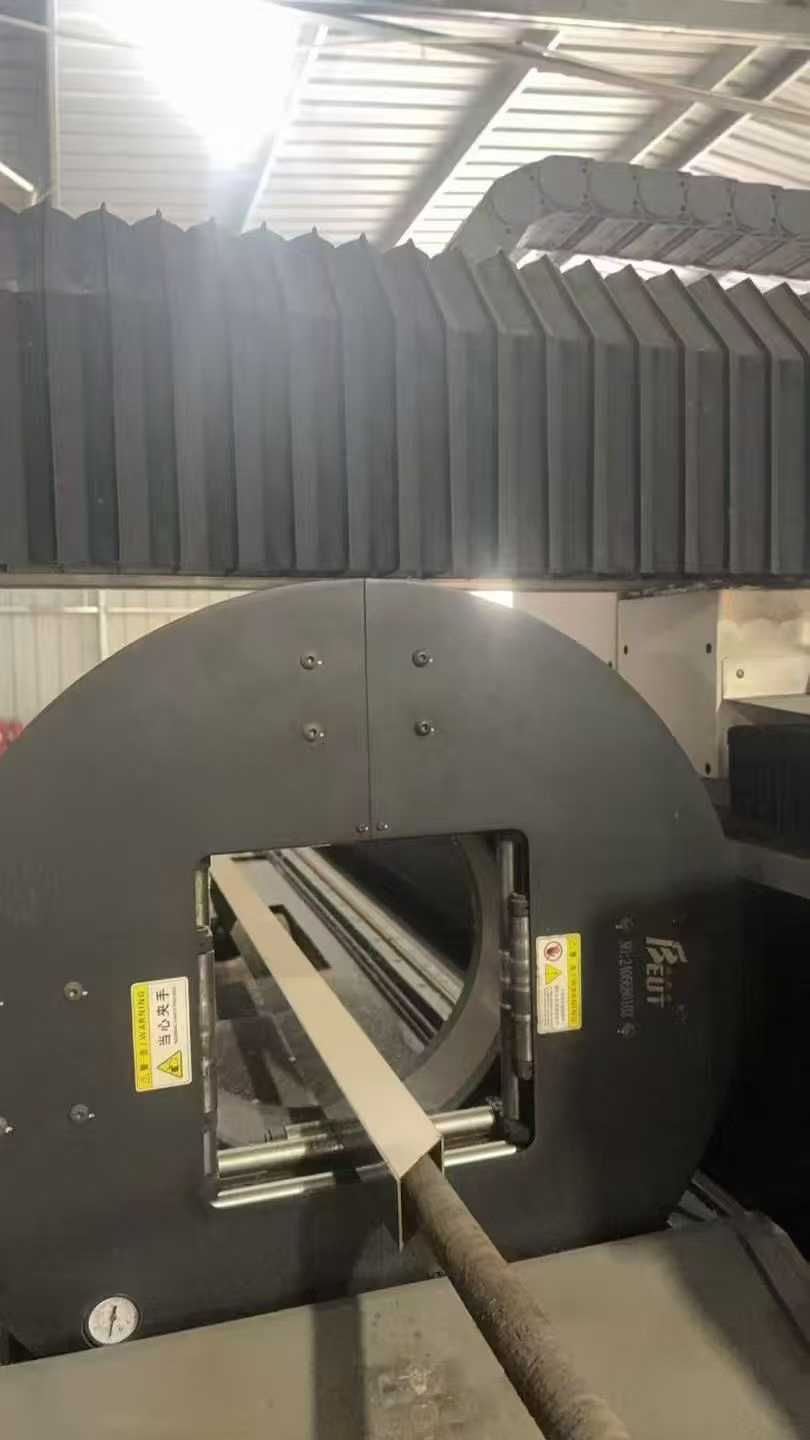 Laser cutting machine.