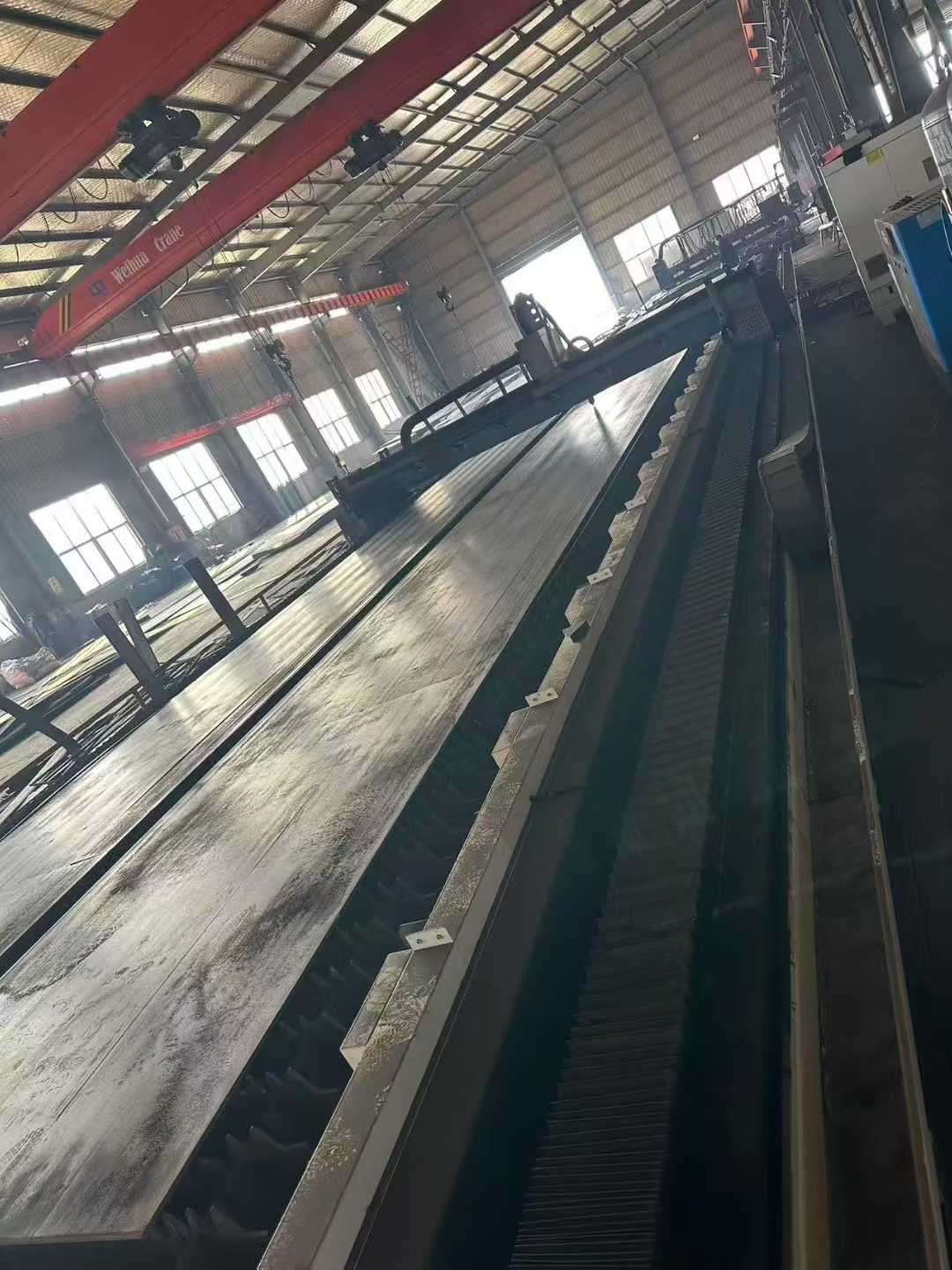 Laser cutting machine.