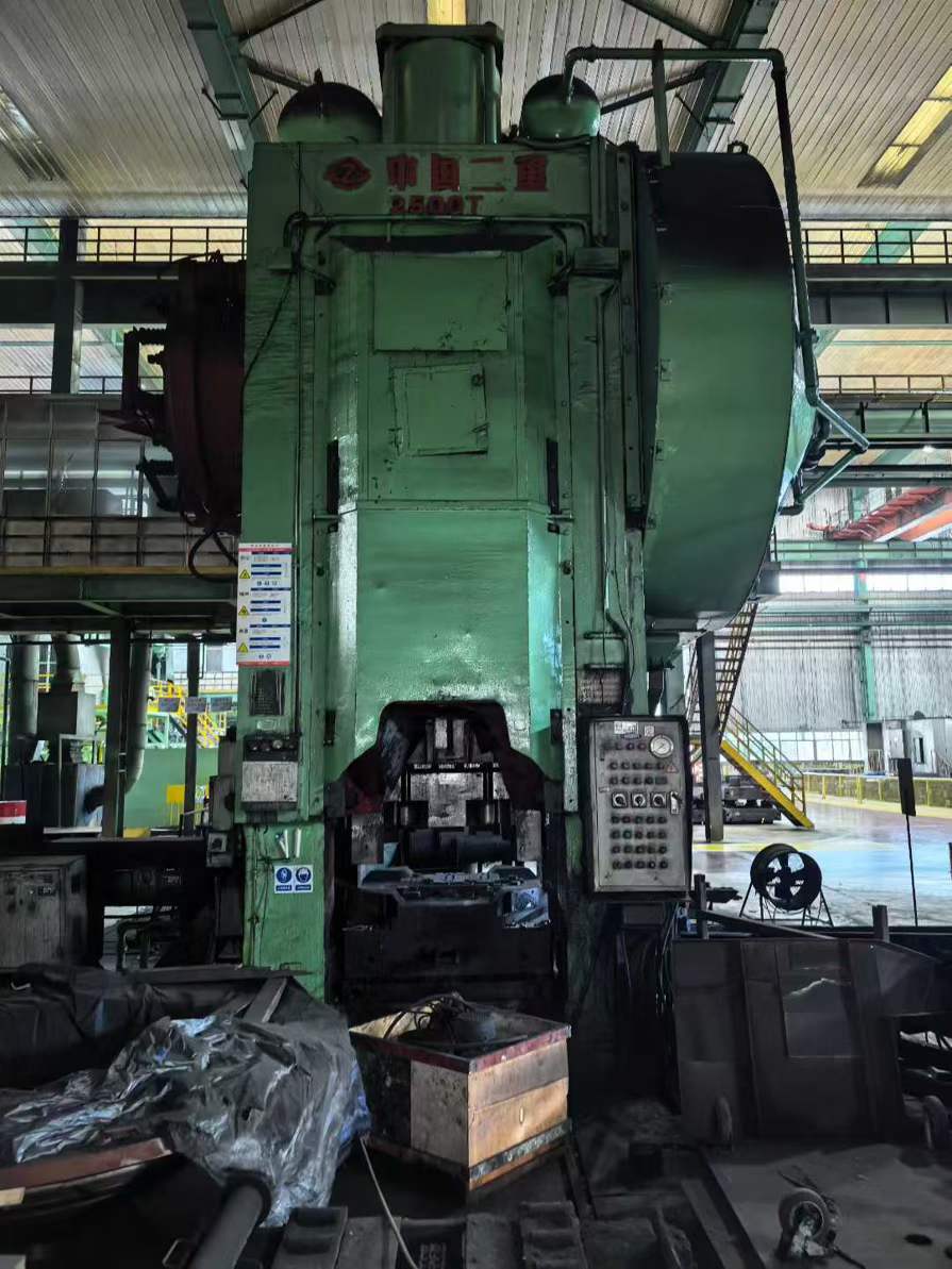 2,500 tons of China Second Heavy Industry’s hot die forging! Minimize usage.