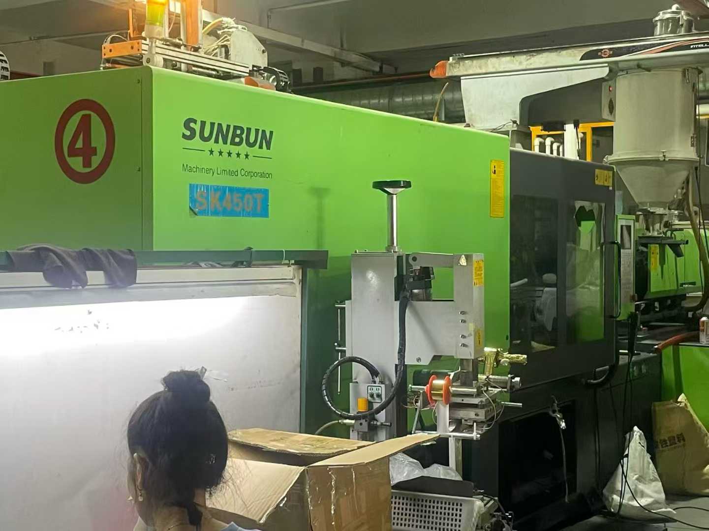 Sanbang 350 T. Three units. Includes a drying machine and a robotic arm.