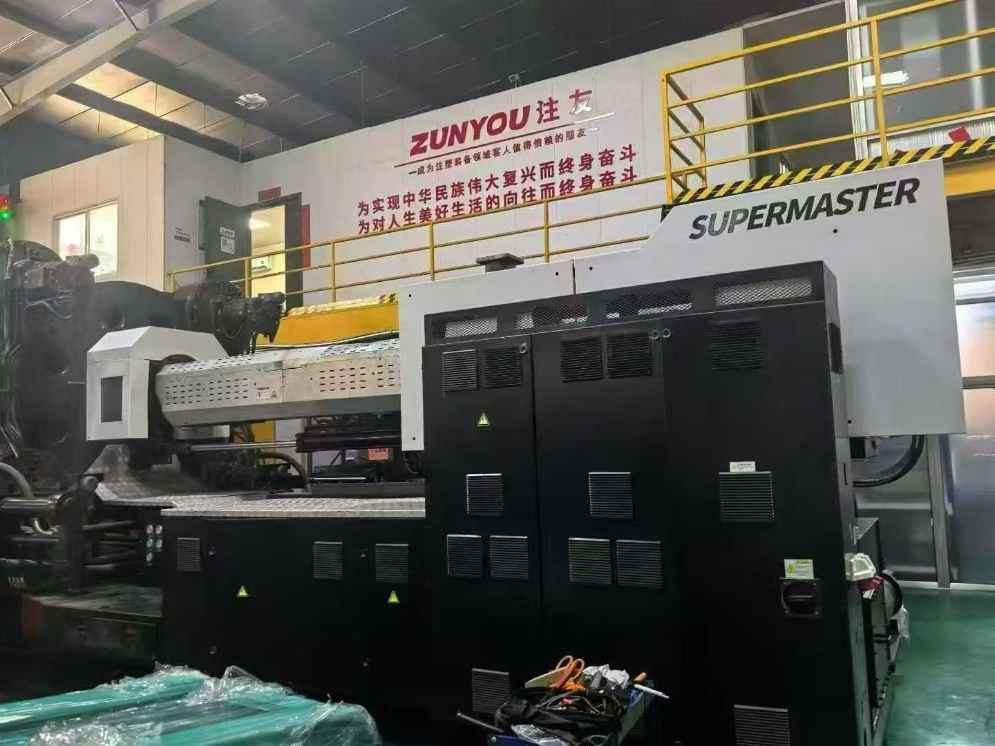 Zhenxiong SM2200-ton original servo system.