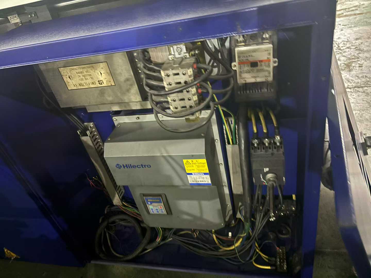 Haitian 380 T. 8 units.