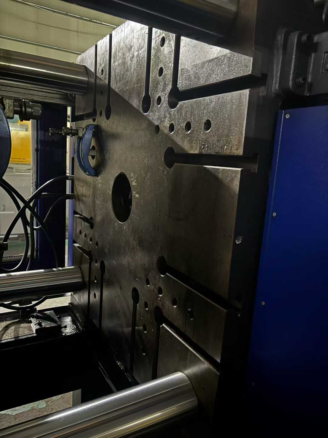 Haitian 380 T. 8 units.