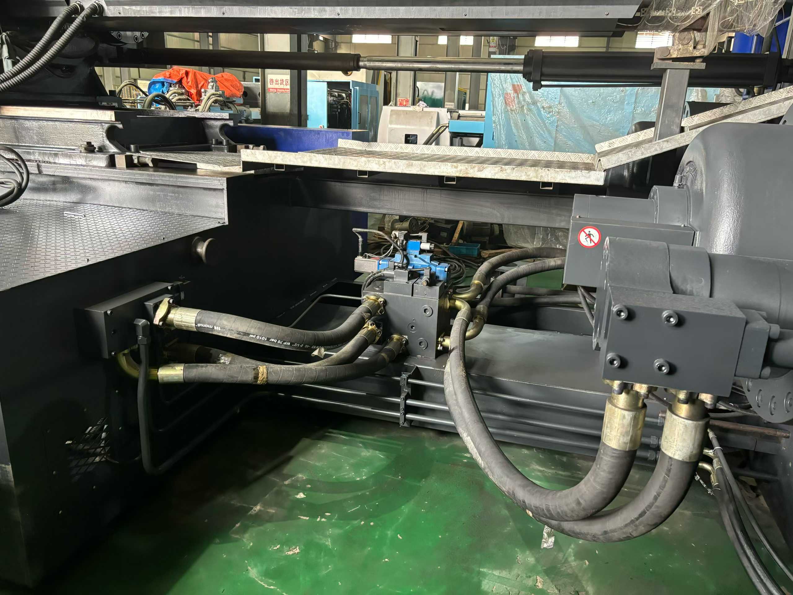 Haitian 2800 T. Discharge volume: 41,469 cubic meters.