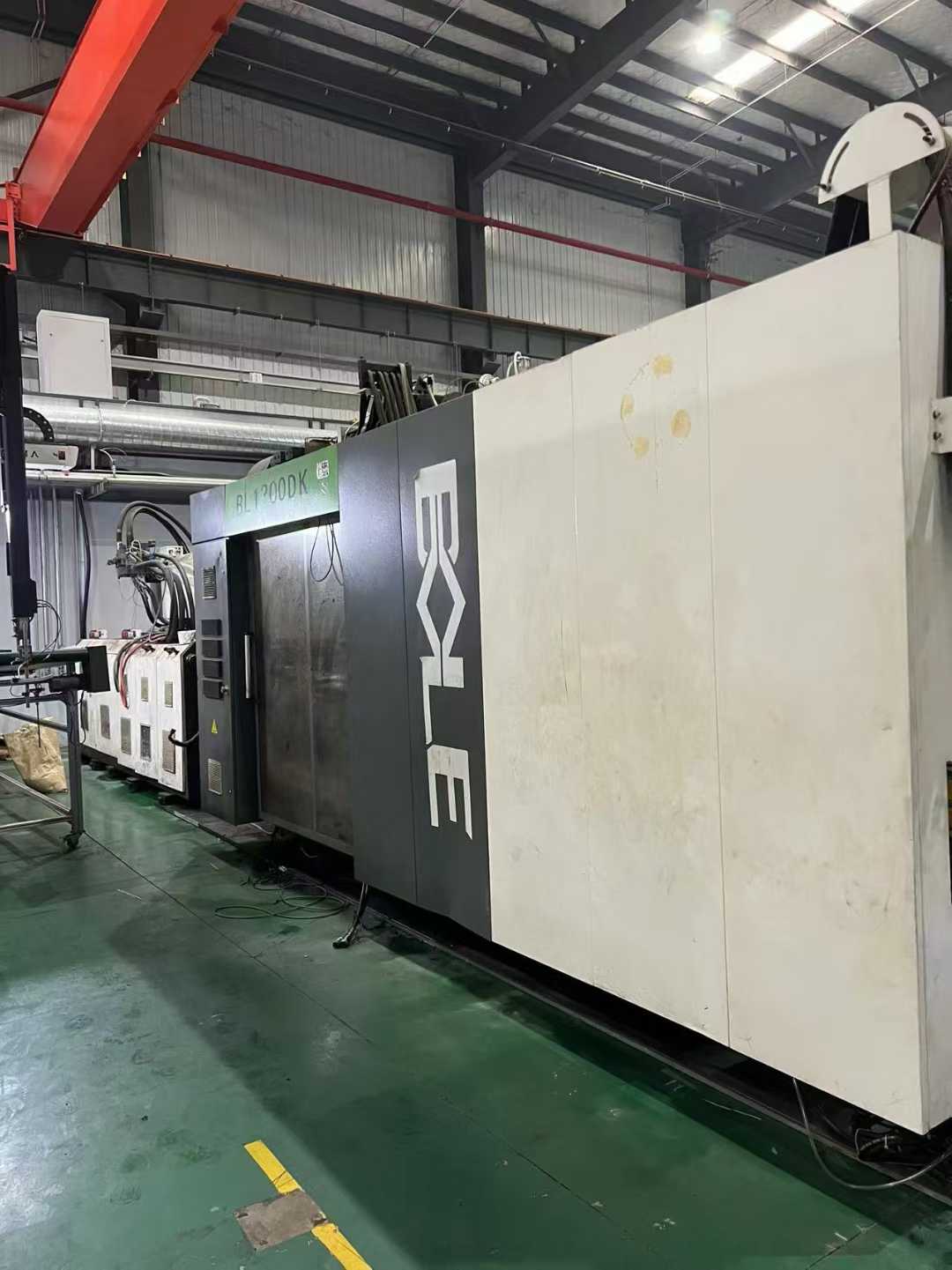 Berloc 1100T, 2023 servo model, lower mold 1.26 meters.