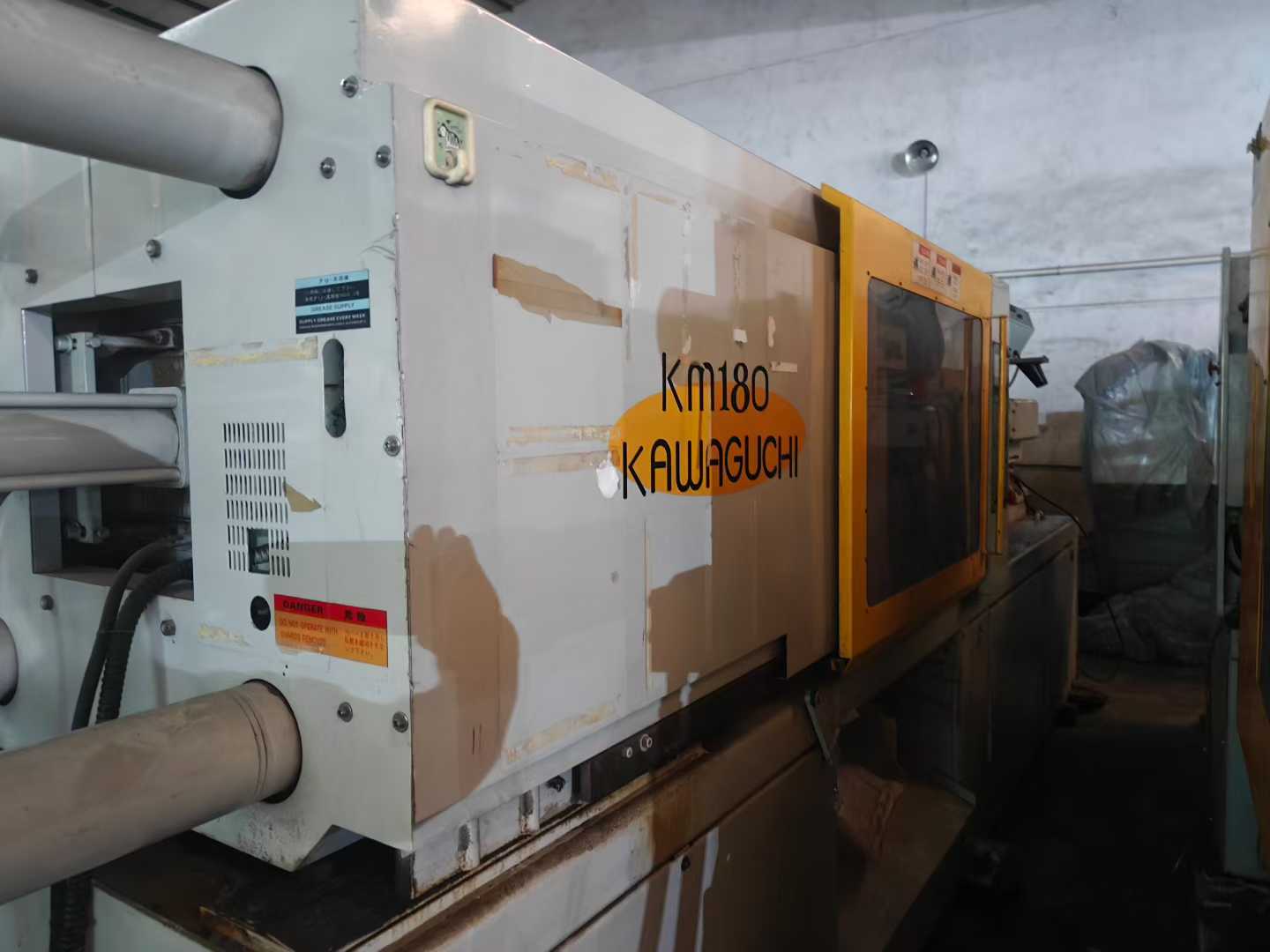 Kawaguchi KM140 – 1 unit KM180 – 4 units KX220 – 1 unit KM180C2, five units; KX180, two units.