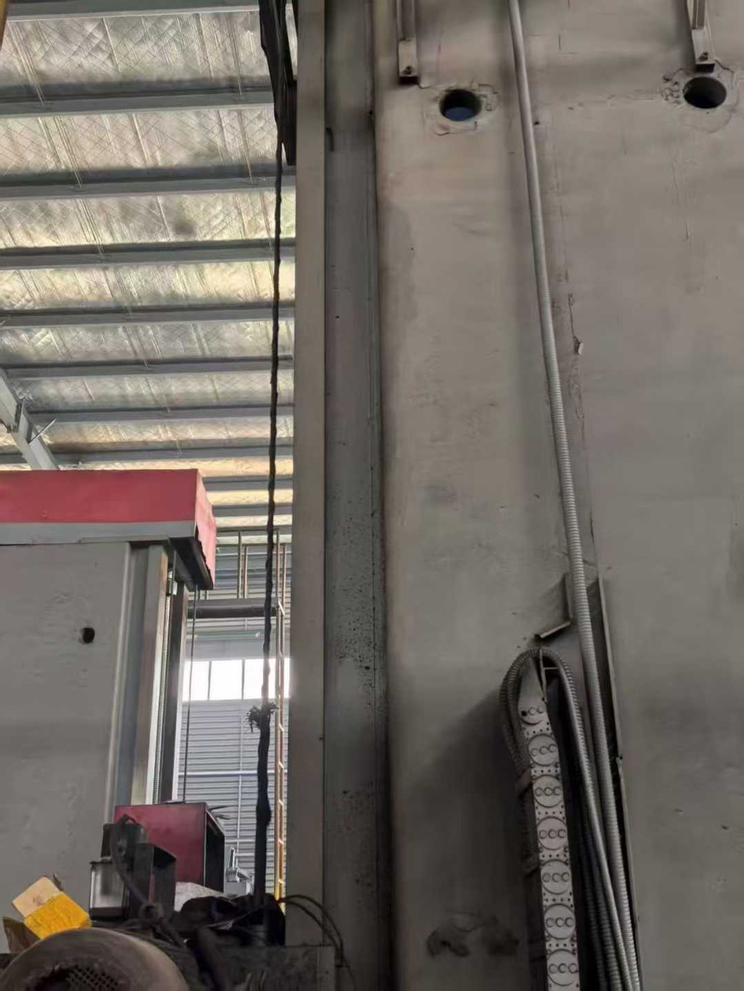 6916 CNC floor-type boring and milling machine. 3×6 m platform with 3×6 m Spanish Fagor 8055 system.