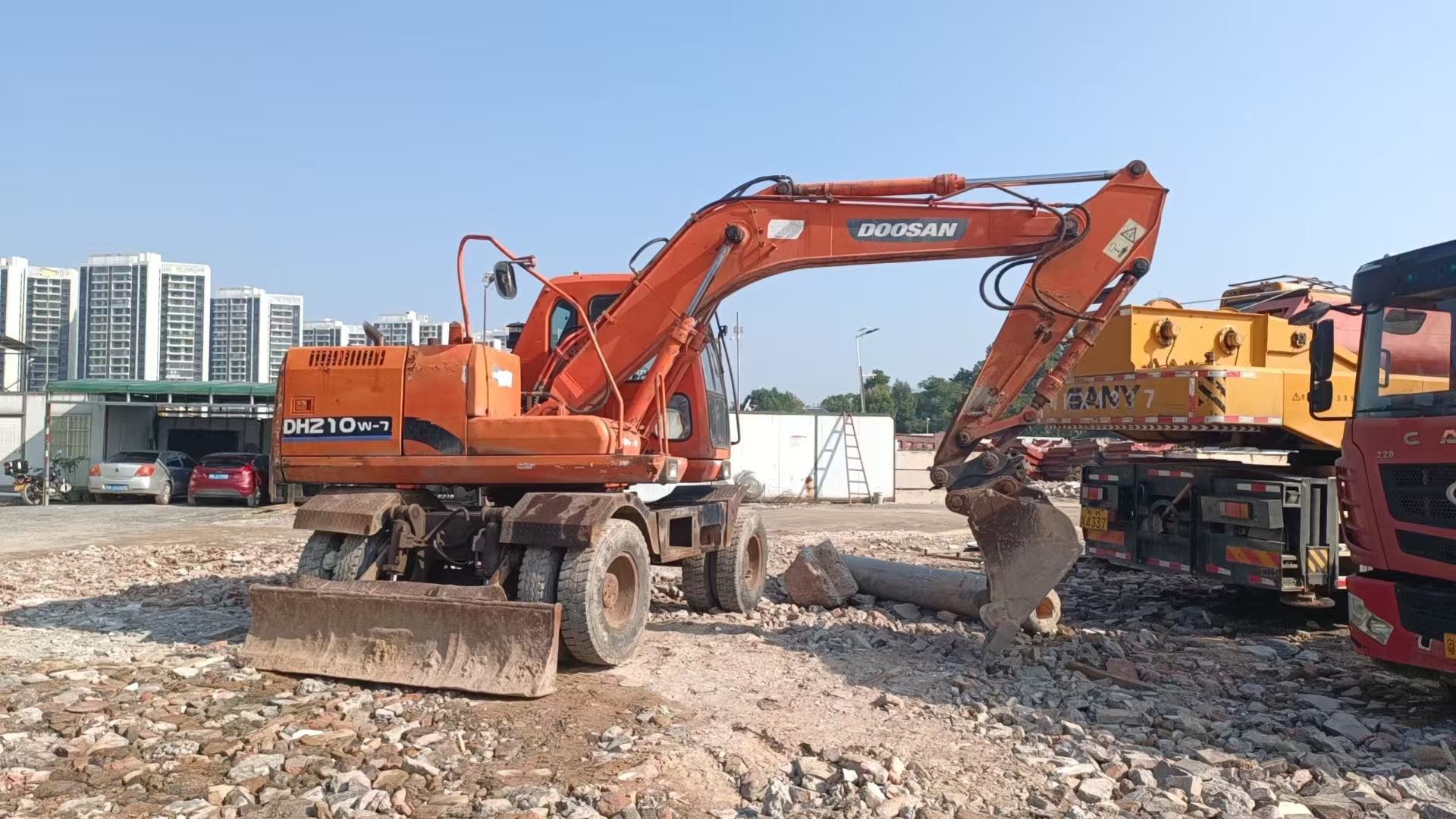 Doosan DH210W-7