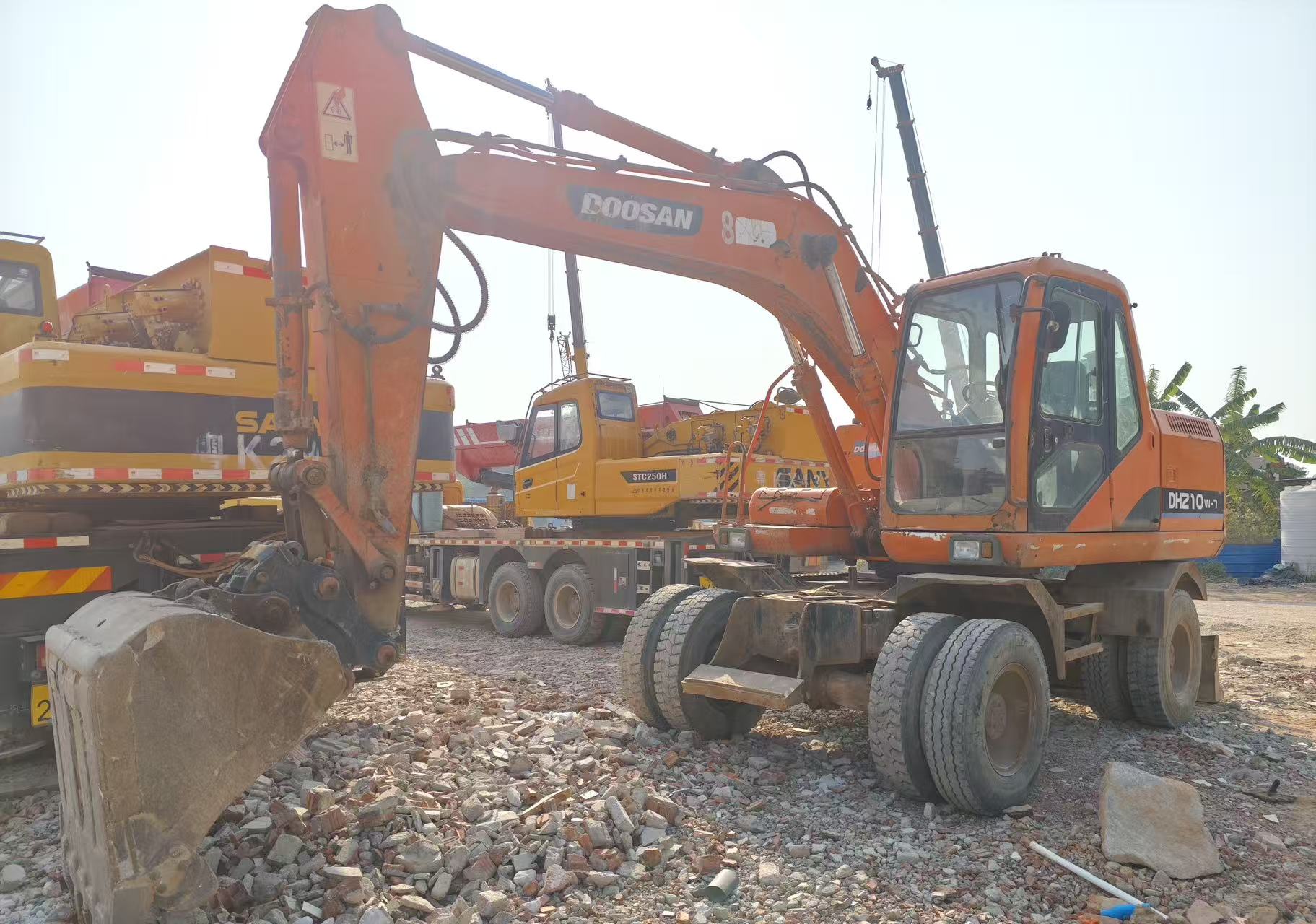 Doosan DH210W-7