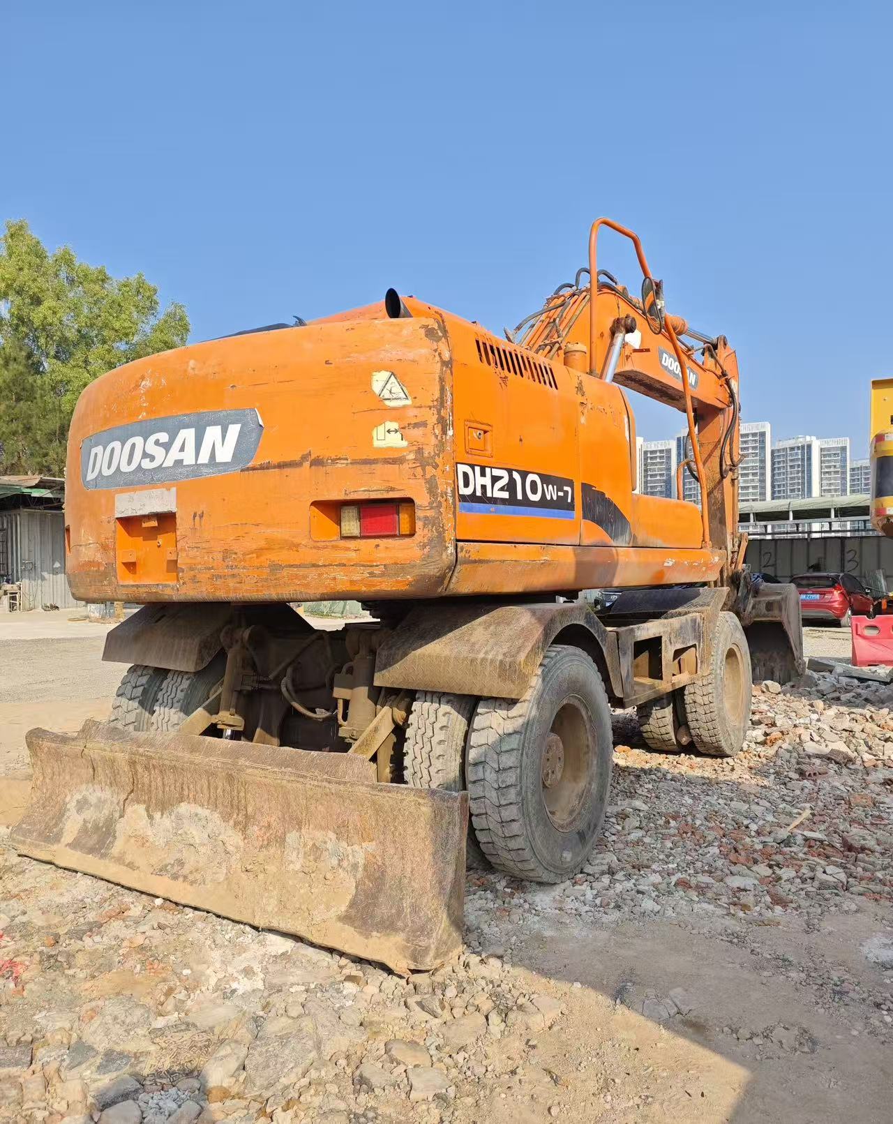Doosan DH210W-7