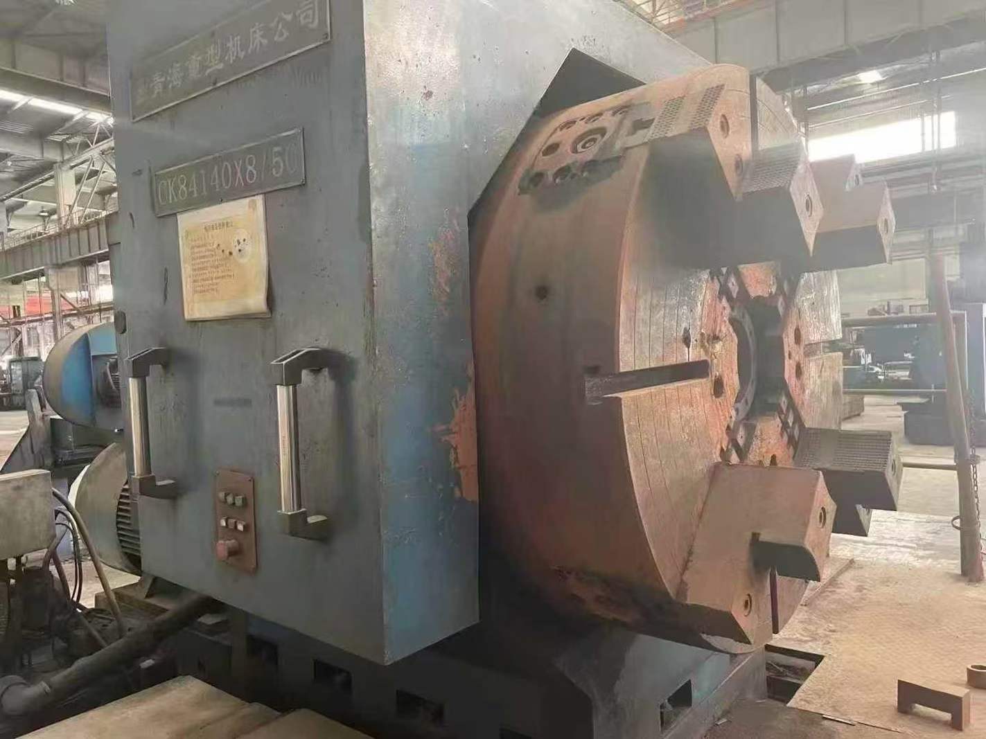 Qinghai Heavy 84140 × 8-meter CNC Roll Forming Machine, capable of handling 50 tons, Fanuc system.