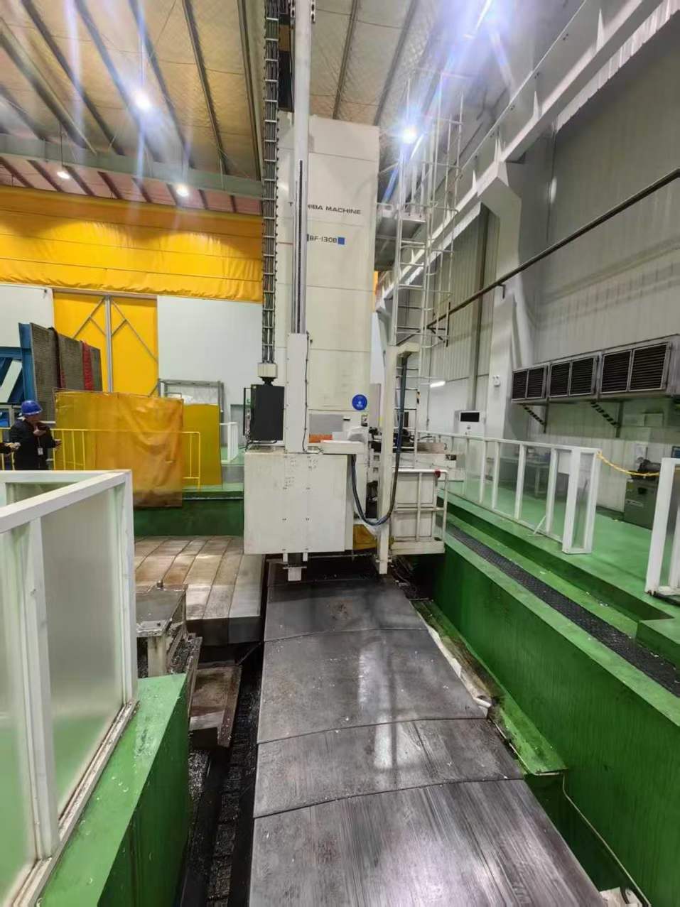Japanese TOSHIBA-BF-130 floor-mounted boring and milling center.