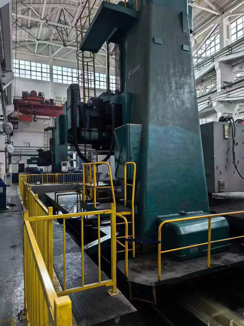 W250HC Skoda floor-type boring machine! 4.15 meters/15 meters! Return table: 4x4 meters.