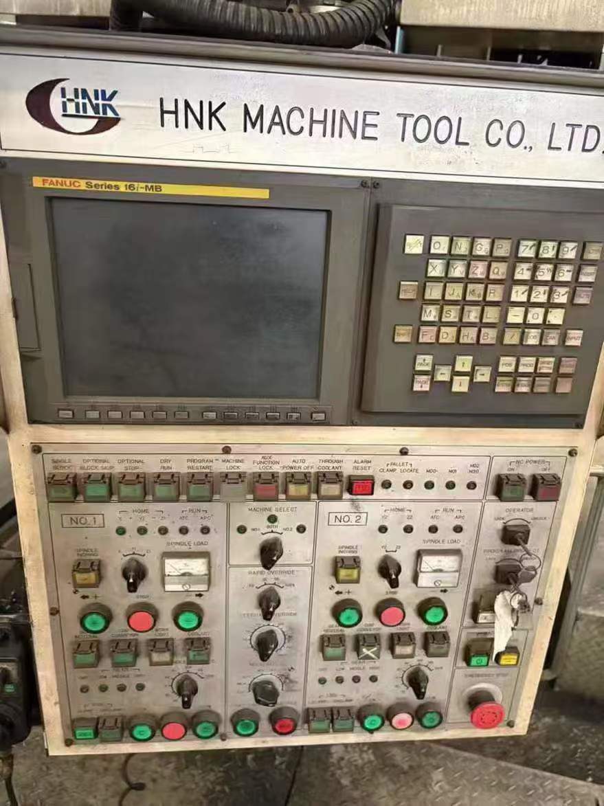 CNC head-end boring and milling processing center.