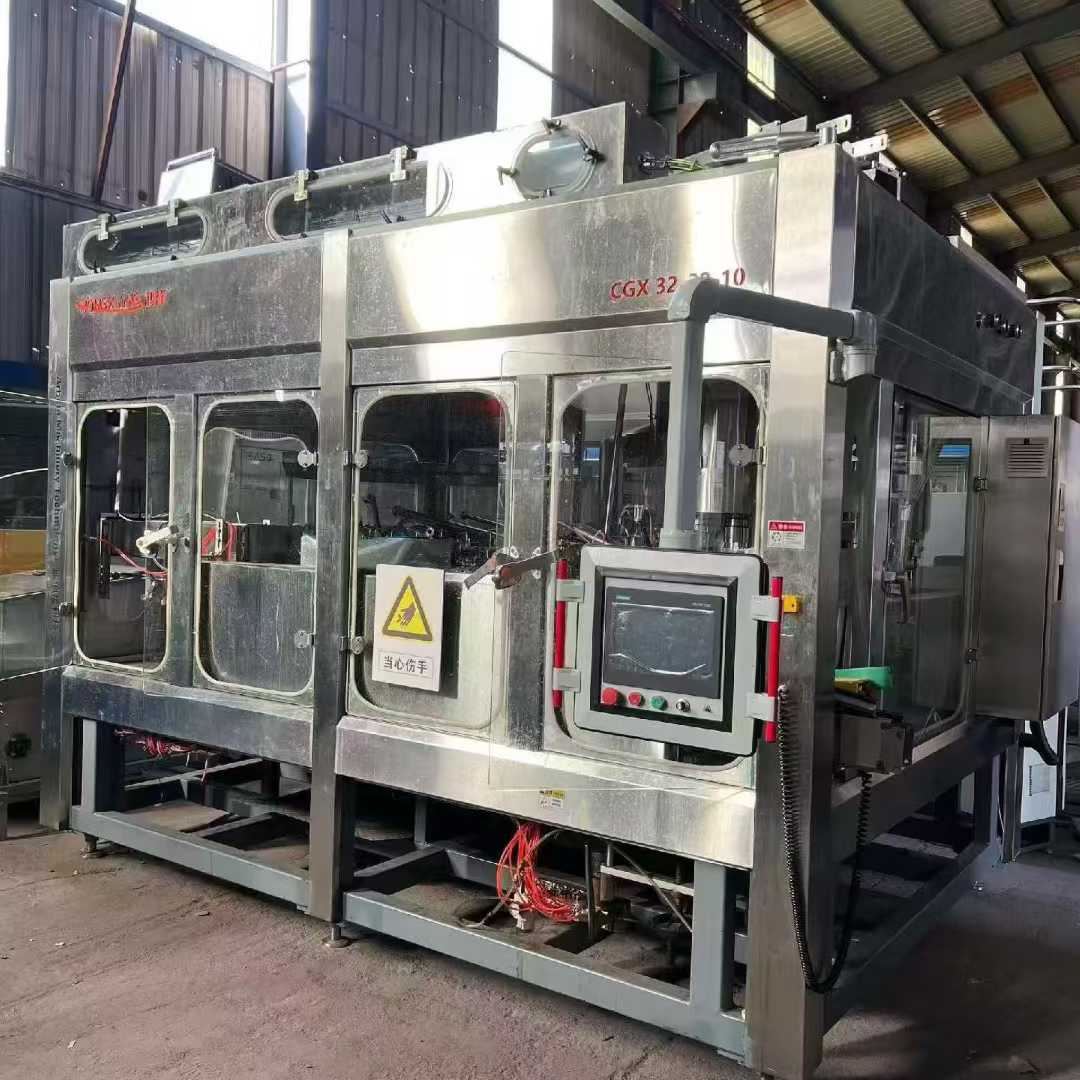 32 units, 38 caliber, virtually brand-new 2023 beverage filling machines with liquid nitrogen injection equipment.