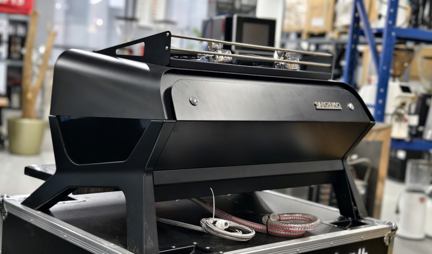 A 21-year-old Seremon F18!