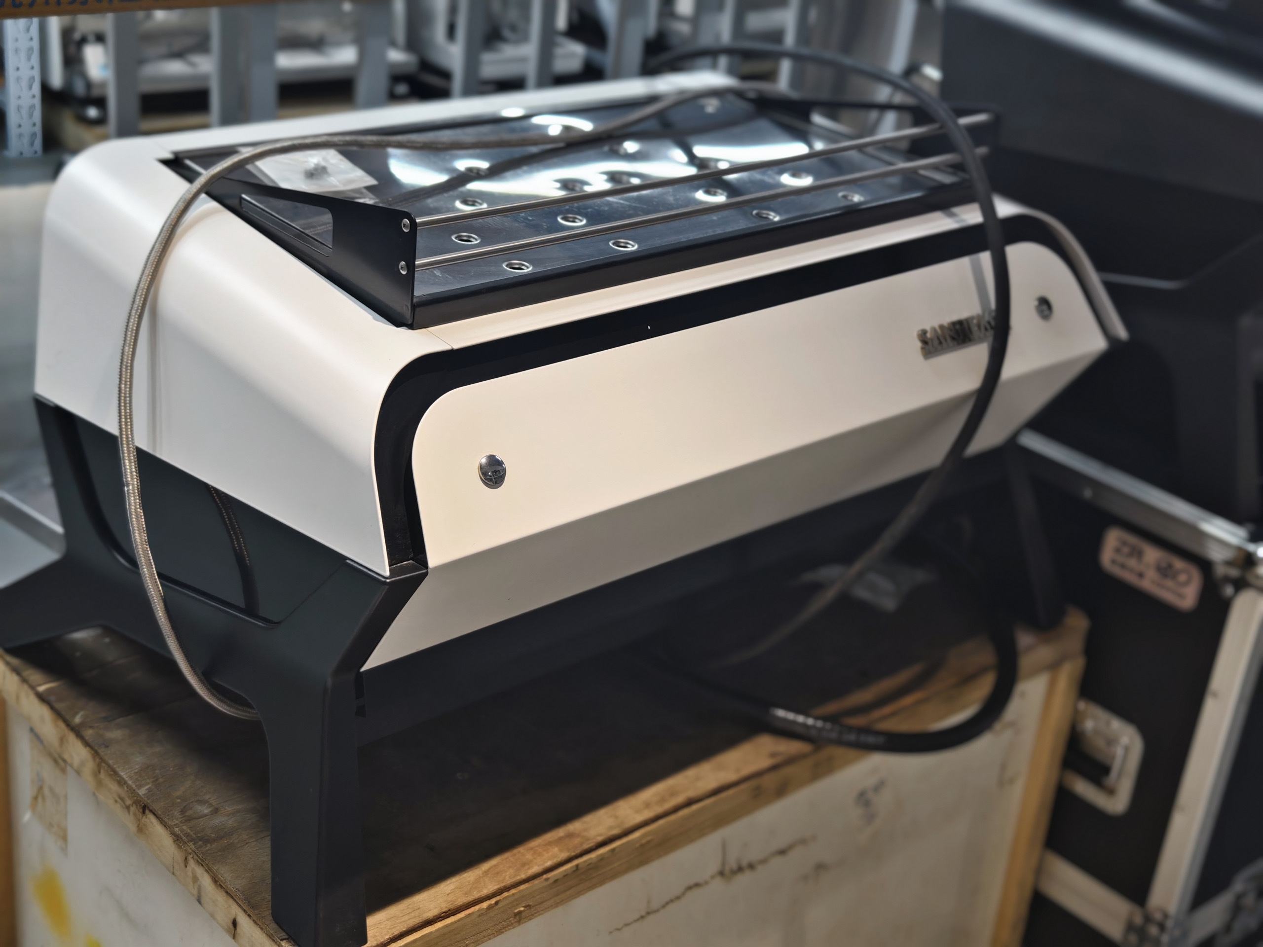 Seremon F18 coffee machine.