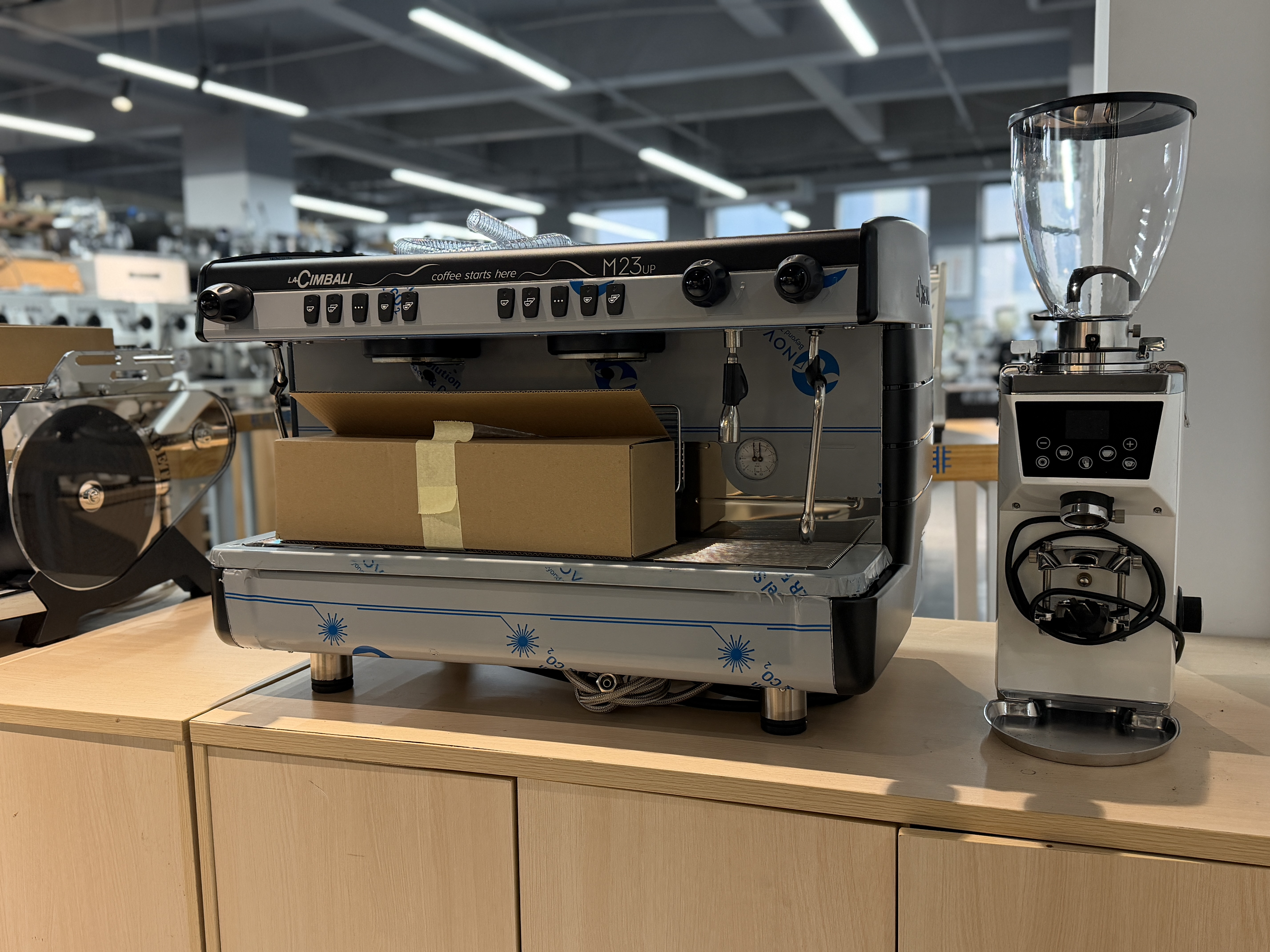 Brand new black Goldbelly M23 coffee machine!