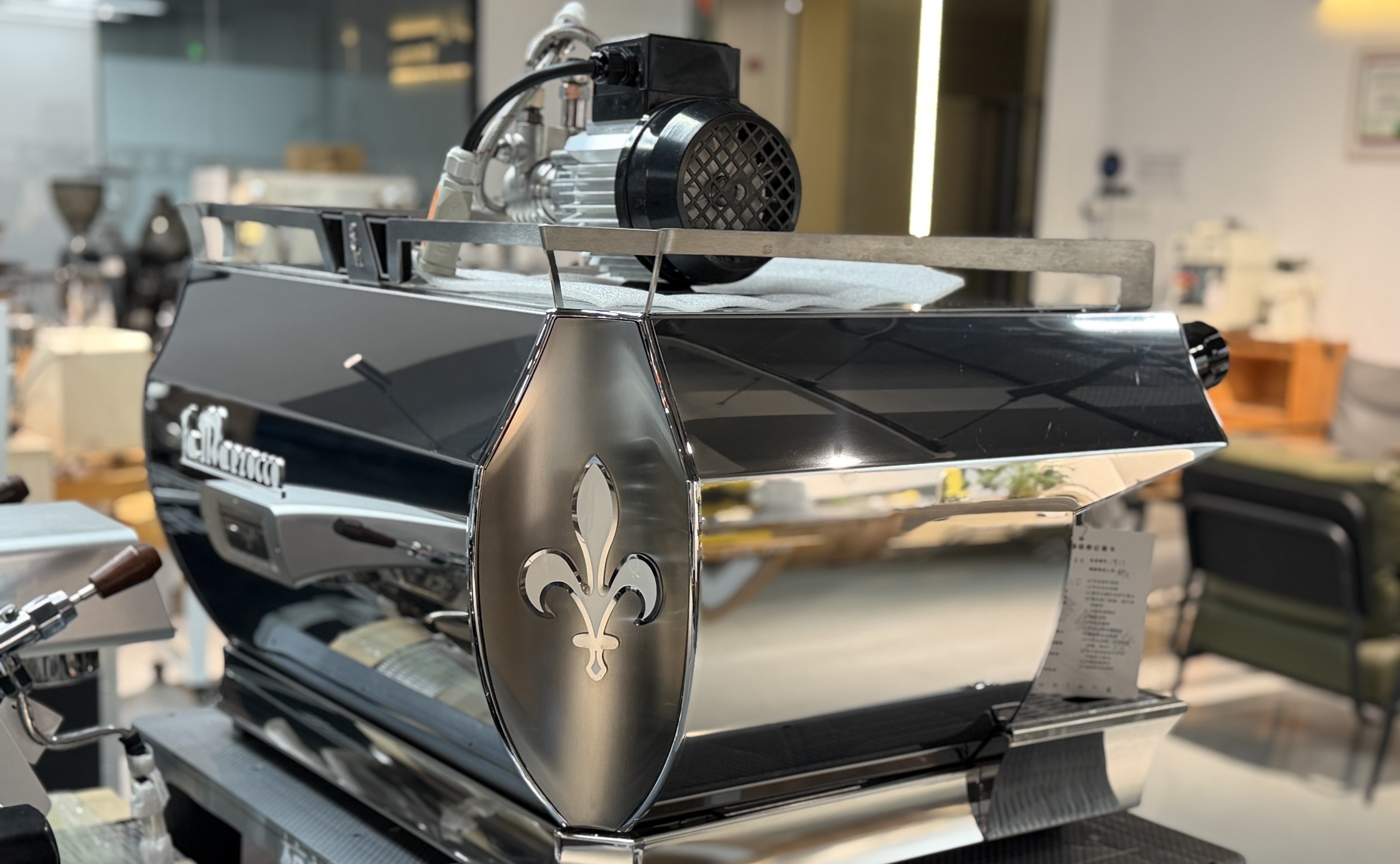 2022 Mama Hot GB5X coffee machine.