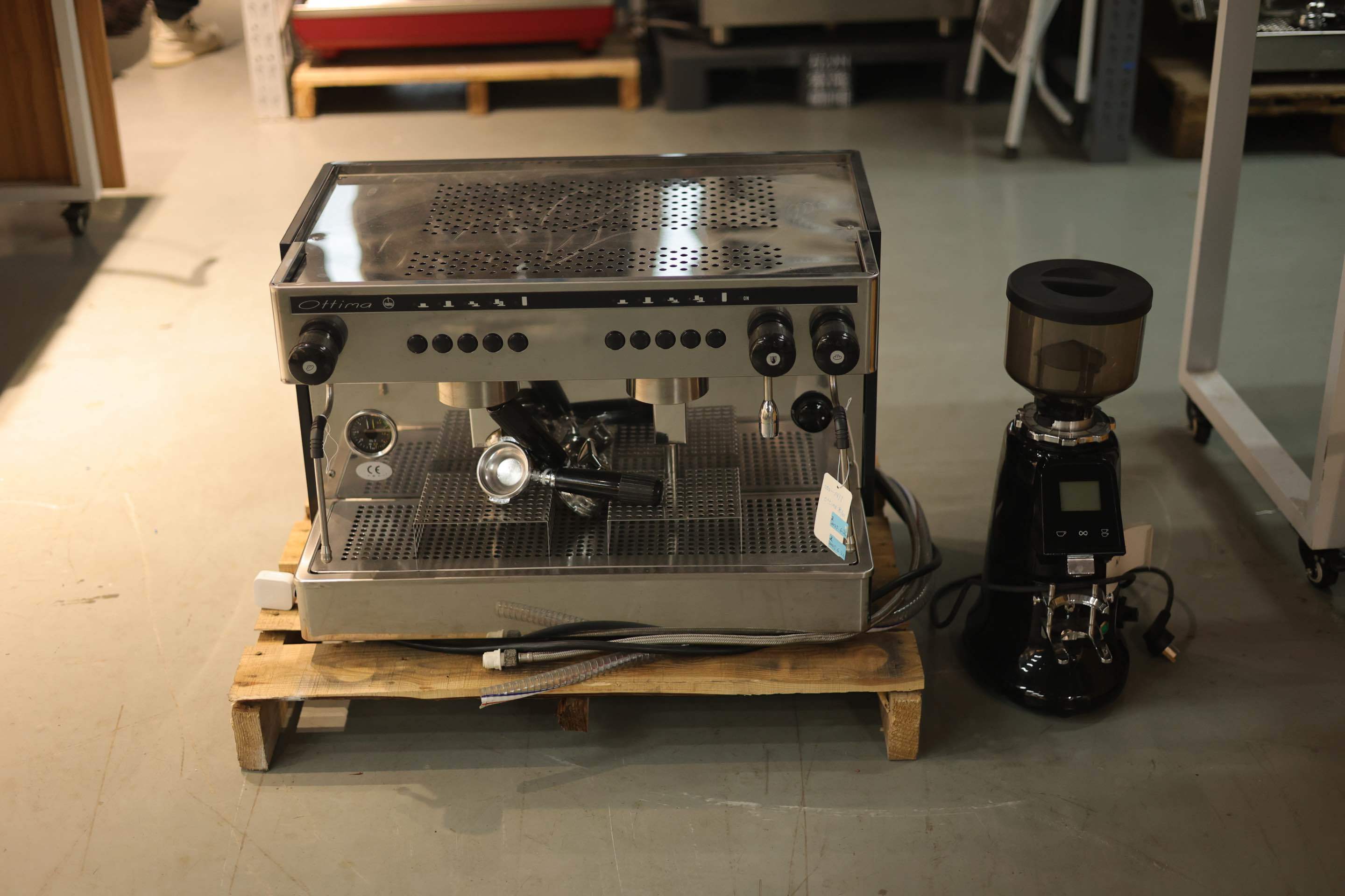 Odom coffee machine from Spain.