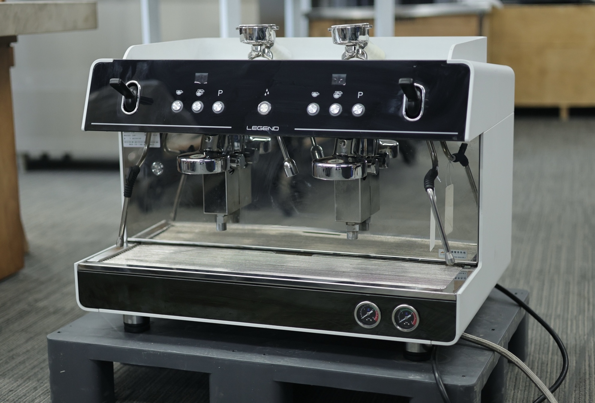 A legendary coffee machine with a back-lit design!