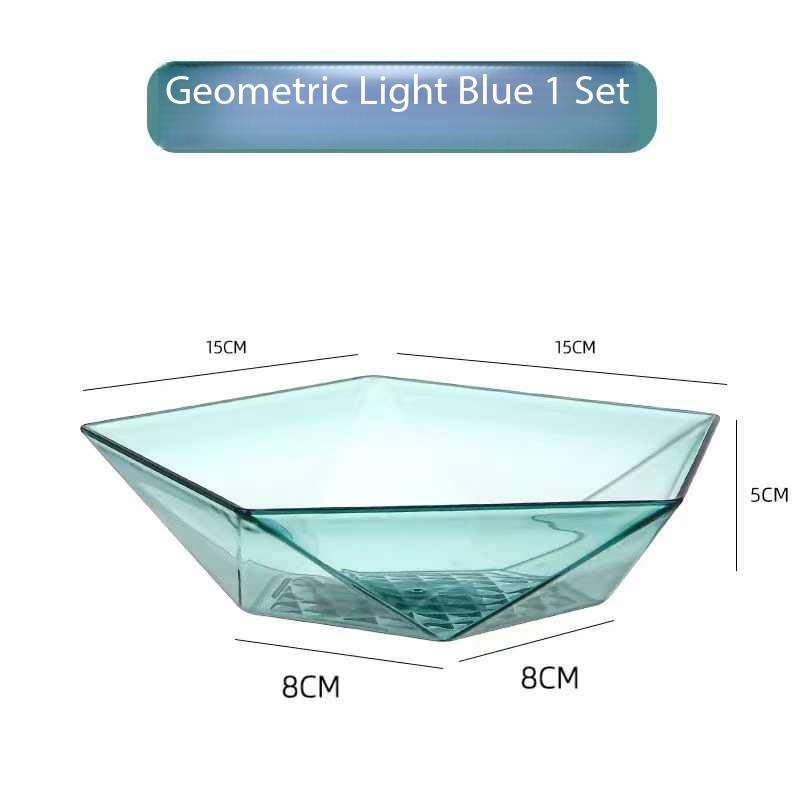 Second-hand molds are sold at low prices.