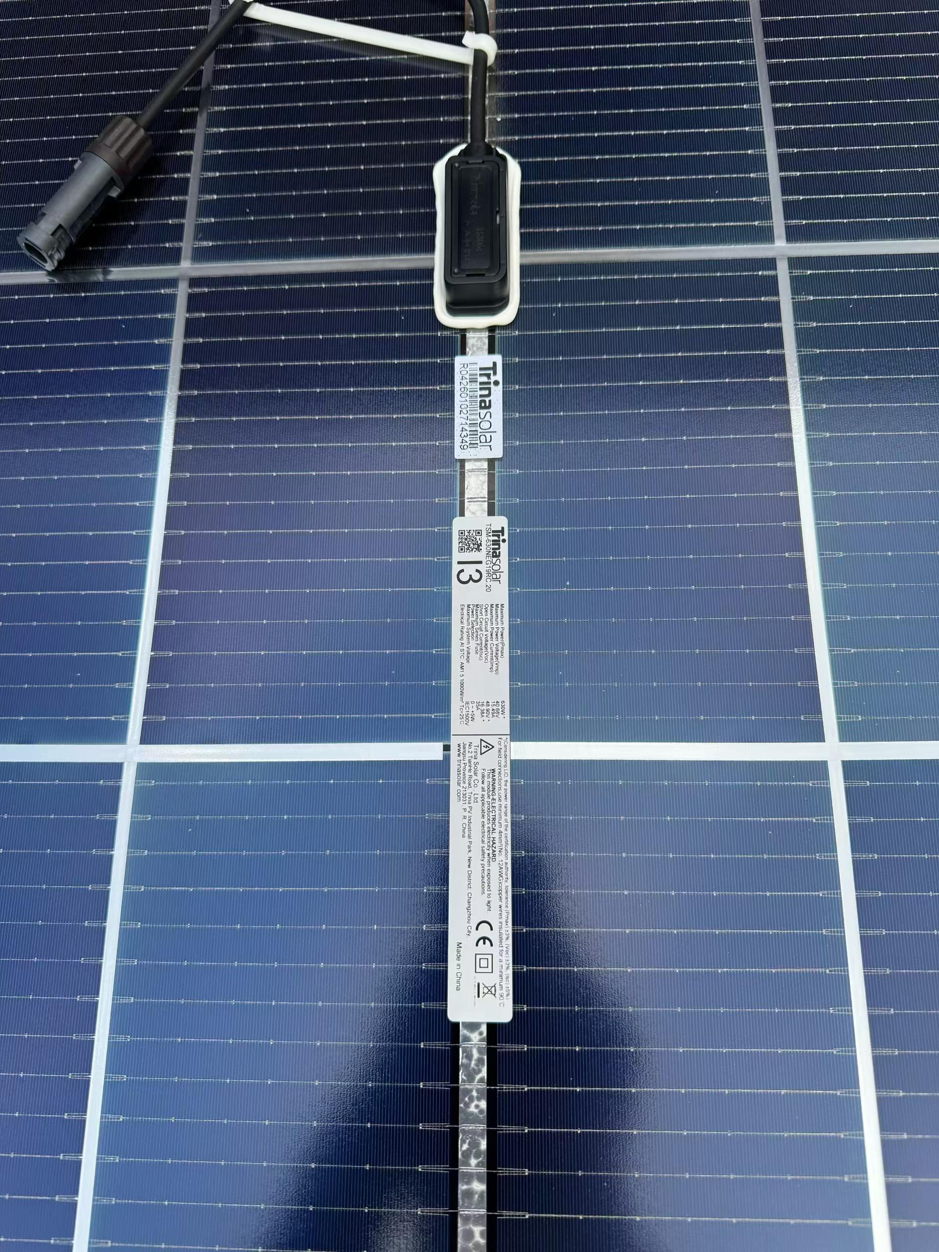 Large quantities of Trina’s 630-watt modules have arrived. Dimensions: 2382*1134*30.