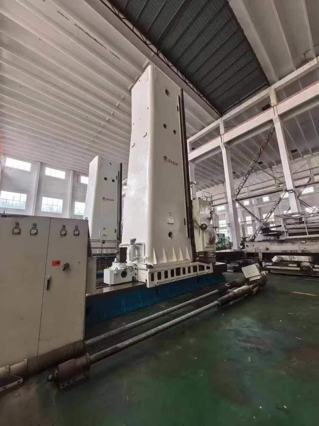 SKODA TK6916 CNC floor-type turret lathe, Y-axis 5 m, X-axis 8 m, Z-axis 1.6 m, W-axis 1.7 m, return table 3.2/3.2 m, Siemens 840D system.