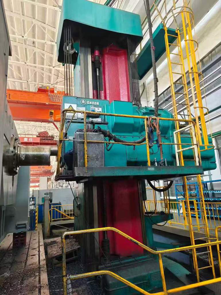 Large floor-standing boring and milling machine.